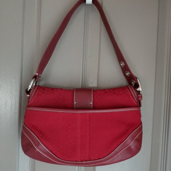 Coach Rare Collectible Vintage Red Y2K Signature Soho Shoulder Bag - Picture 2 of 7
